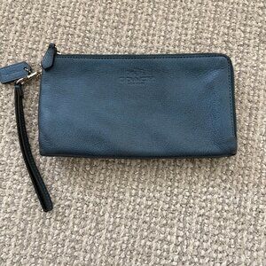 Coach Wristlet Wallet